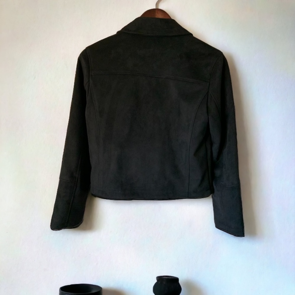 Ashley Outerwear Faux Suede Jacket & SHEIN Graphic Top 
Size Small - Picture 6 of 15